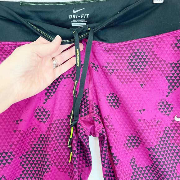 Nike Dri-Fit Geometric Pink & Black Leggings Women's Large - Picture 5 of 16